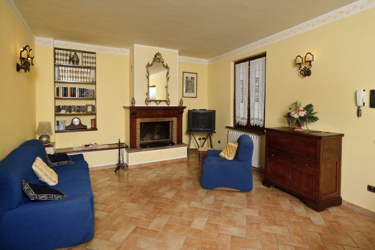 Agriturismo I Granai Crocemaroggia ภายนอก รูปภาพ